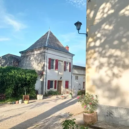 Bed & Breakfast Domaine De Rasigous Saint-Affrique-les-Montagnes