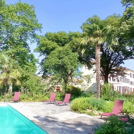 Domaine De Rasigous 4*