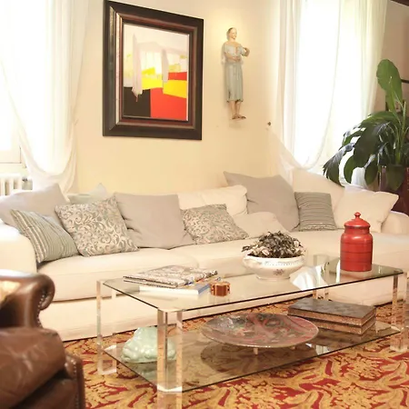 Domaine De Rasigous 4*