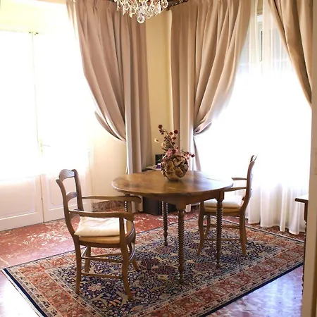 Domaine De Rasigous 4* Saint-Affrique-les-Montagnes