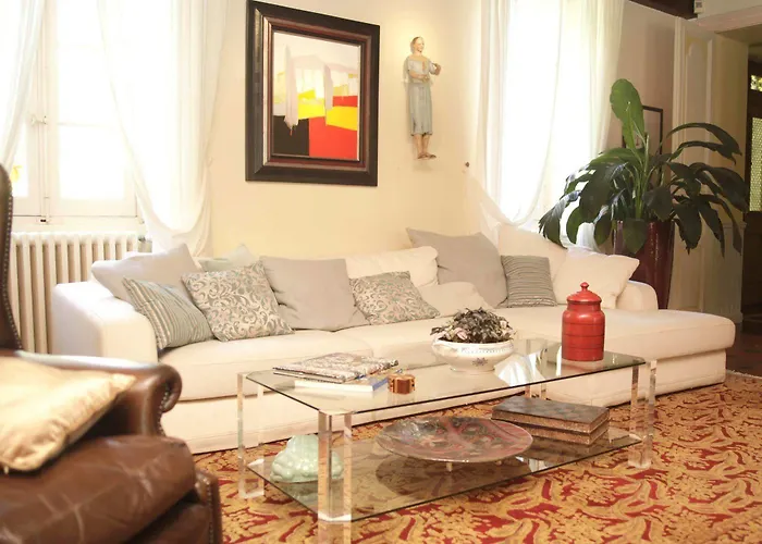 Domaine De Rasigous 4*