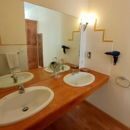 Bed & Breakfast Domaine De Rasigous