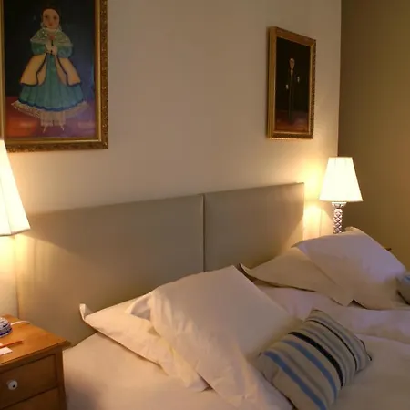 Domaine De Rasigous 4*