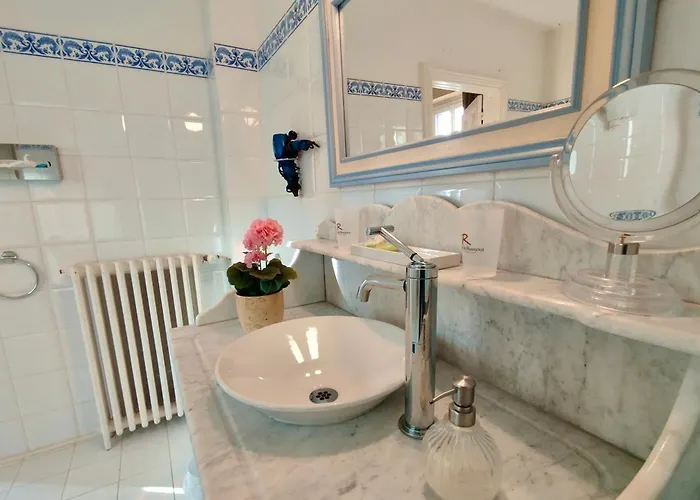 Domaine De Rasigous Bed & Breakfast 4*